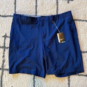 Men’s navy Nike shorts, size 42, NWT